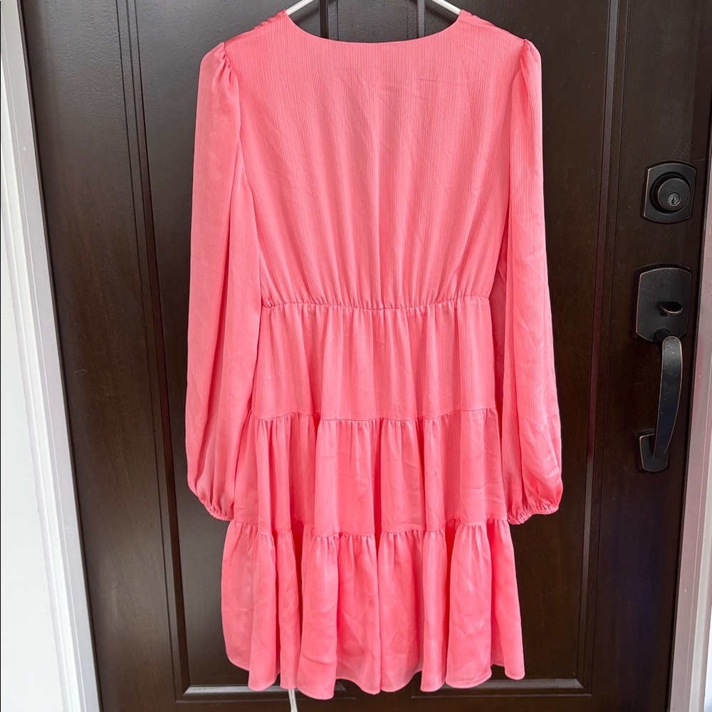 EUC Trina Turk Make Merry Tiered Puff Sleeve V Neck Dress Pink Size Medium - Picture 8 of 9